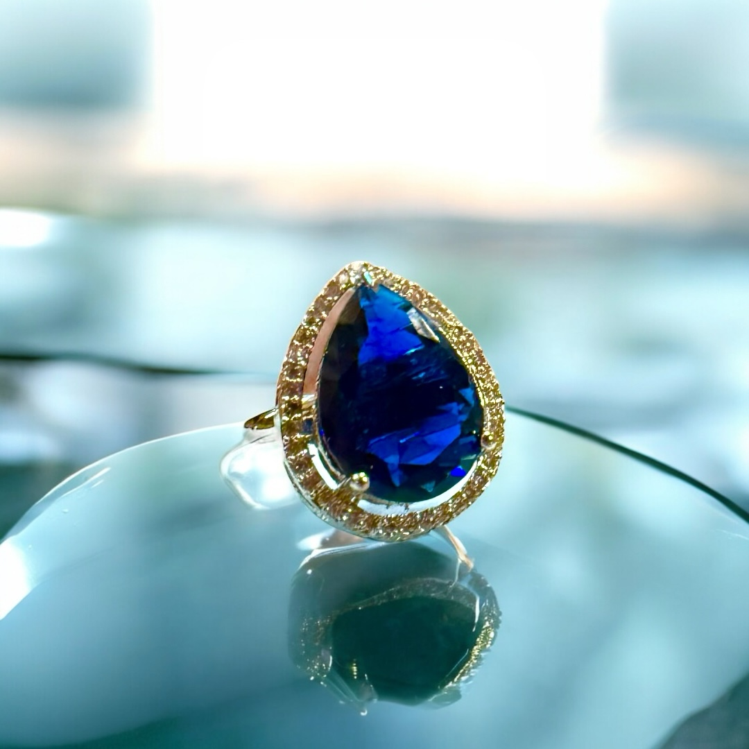 LUXURY RINGS