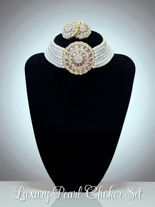 Luxury Pearl Choker Set